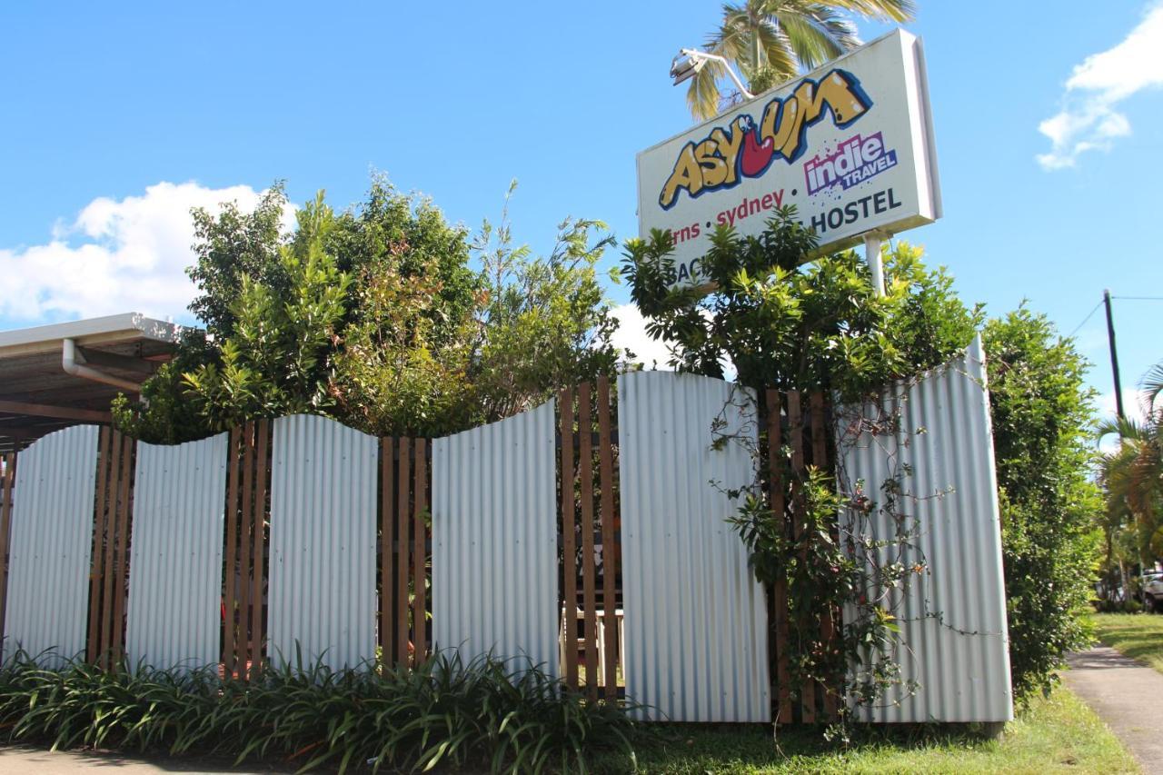 Asylum Cairns Share House Vandrarhem Exteriör bild